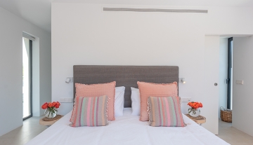 Resa estate modern villa for sale ibiza first line north bedroom 4.jpg